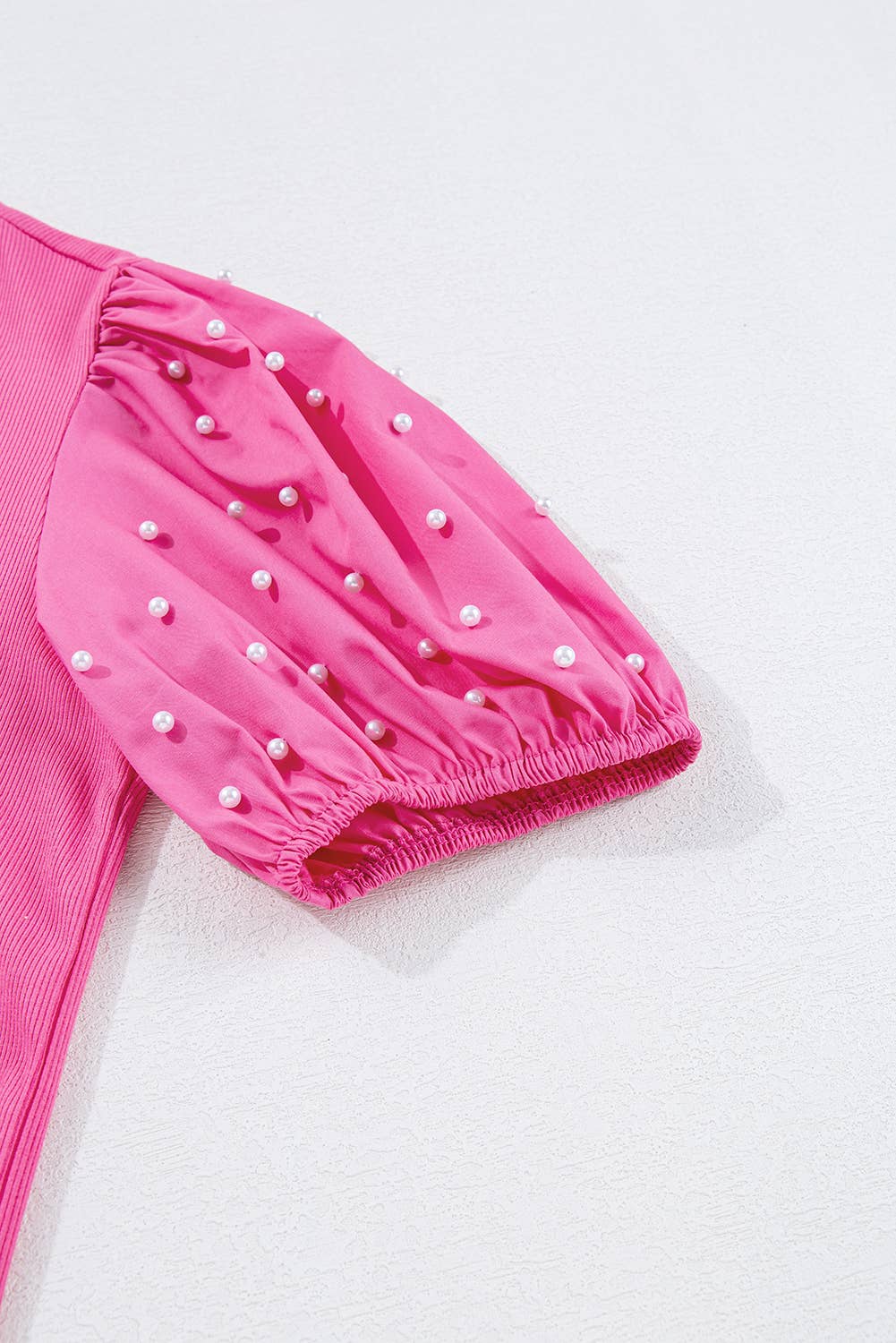 Ribbed Pearl Bubble Sleeve Top sleeve zoom