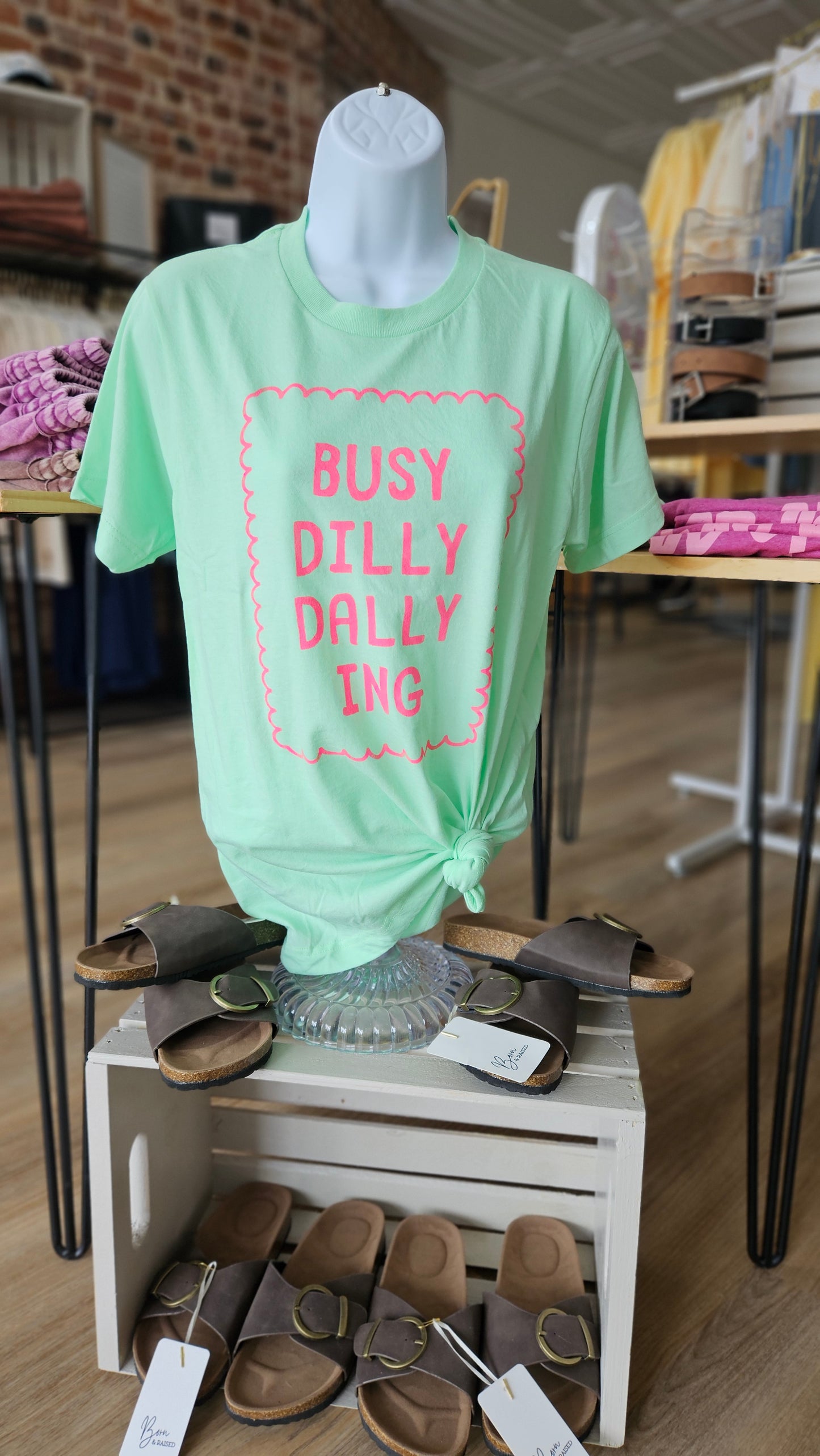 Dilly Dally Tee