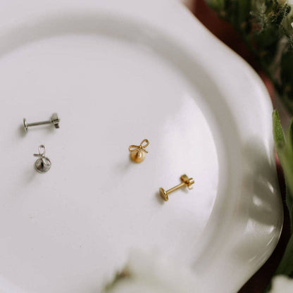 Bow Flat Back Studs