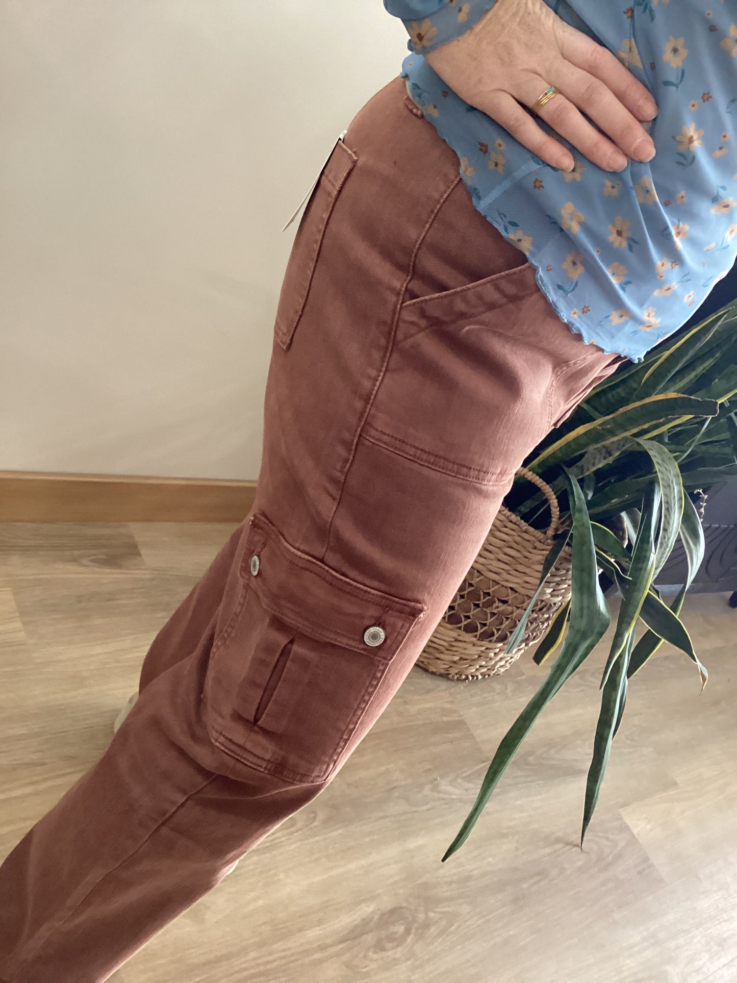 High Rise Patch Pocket Cargo Straight Jeans