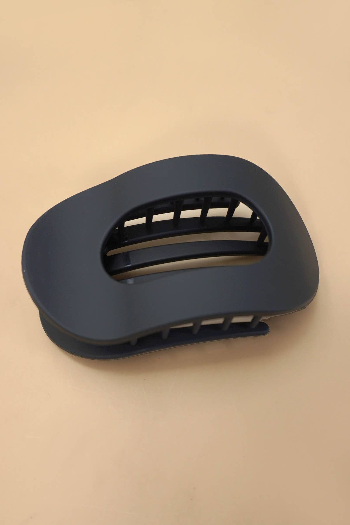 Large Lay Flat Claw Clip