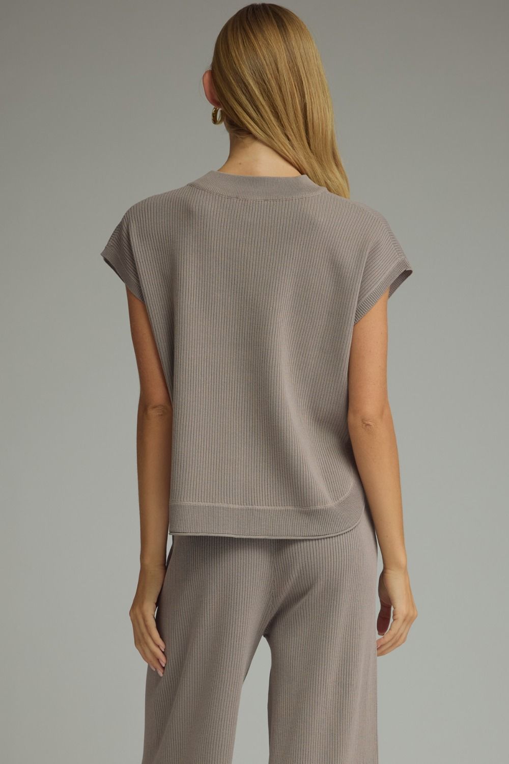 Ribbed Short Sleeve Sweater