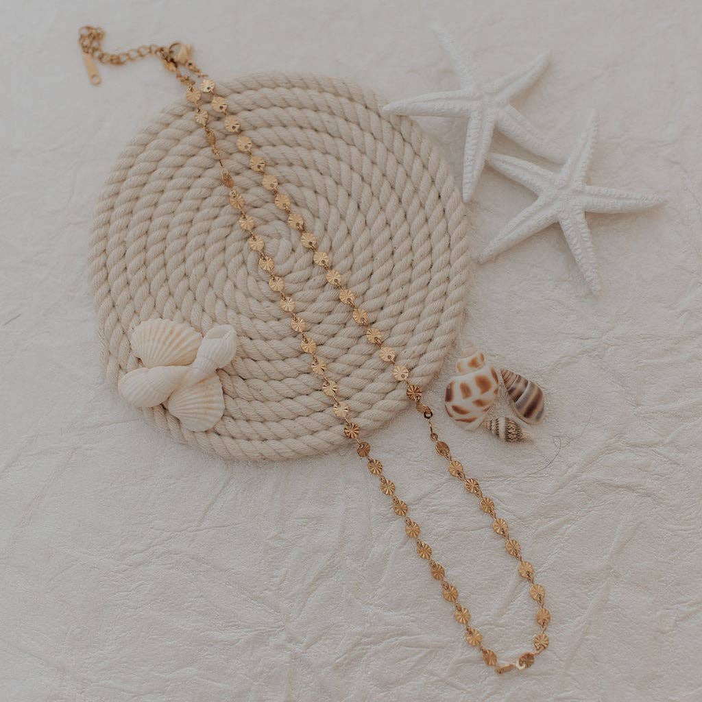 Cove Necklace